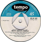 Betty Smith's Skiffle : There's A Blue Ridge Round My Heart Virginia (7", Single)