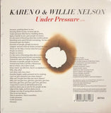 Karen O & Willie Nelson : Under Pressure (7", S/Sided, Single, Whi)